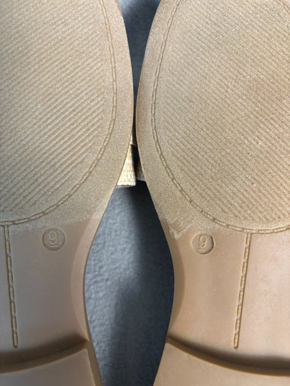 Anne Klein Capara Sandals Raffia Buckle With Crystal Accents Size 9M Beige NWOB. - Picture 7 of 8